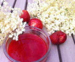 Erdbeer-Hollunderblüten-Marmelade 