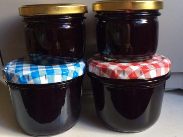 Heidelbeermarmelade aus gefrorenen Früchten