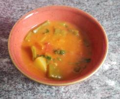 Bohnen- Paprika- Kartoffel- Suppe