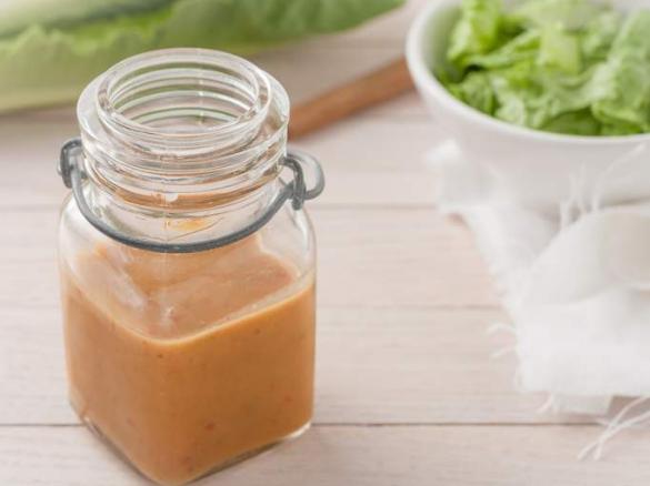 Aprikosen-Chili-Dressing