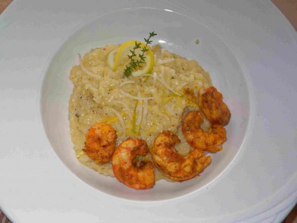 Risotto mit Zitronen, Thymian und Scampi