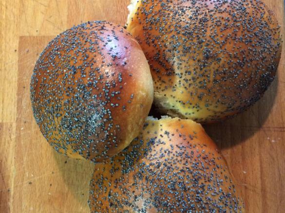 Mohnbrötchen