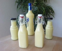 Kalorienärmere Variation von Eierlikör mit ganzen Eiern