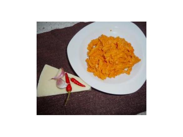 Fusilli alla Salsa Rosalina (Fusilli mit Ricotta-/Tomatensoße)