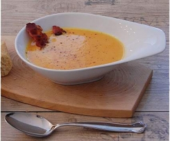 Süßkartoffel Orangen Suppe