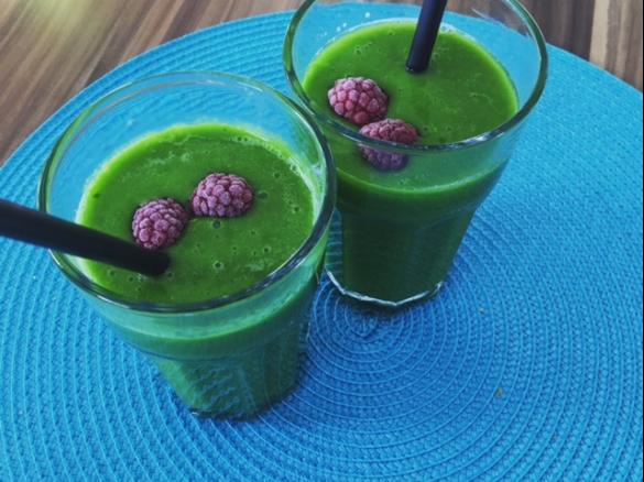 Green Smothie mit Spinat