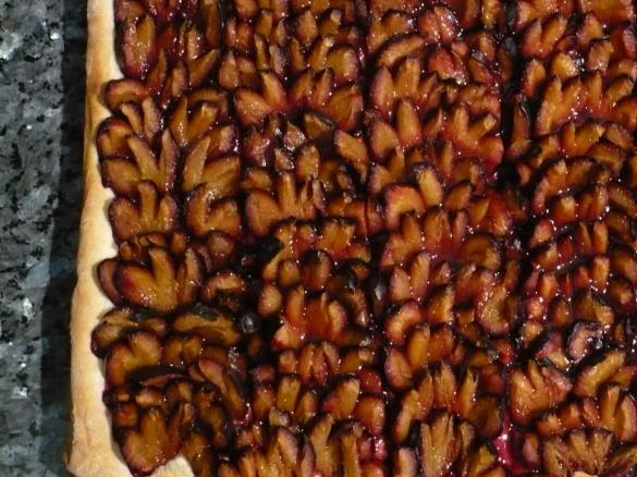 Pflaumenkuchen (eigentlich Zwetschgenkuchen) ganz einfach mit Hefeteig (Blechkuchen)