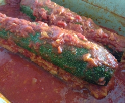 Gefüllte Zucchini "Orientalisch"