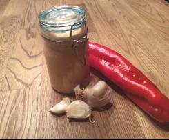 Paprika-Schafskäse-Knoblauch-Aufstrich