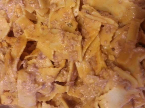 (Fast) All-in-one Bandnudellasagne 