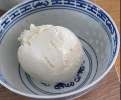 Vanille-Eis für die Eismaschine (mit Birkenzucker / Xylit)