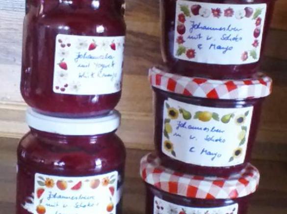 Johannesbeermarmelade  mit Yogurette white&mango