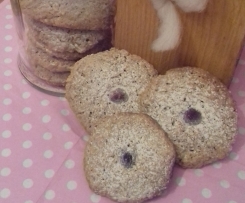 Knusprige Haferkekse mit Tonkabohne