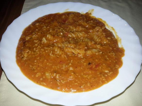 Nudeln à la Bolognese für 2