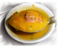 Möhrensuppe mit Kassler