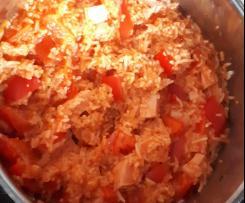 Reistopf mit Fleischwurst