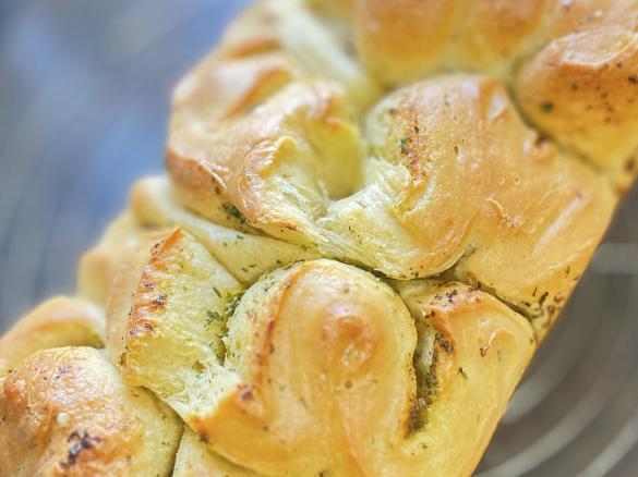 Kräuterbutter Ziehharmonikabrot