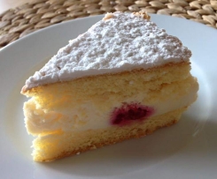 Käsesahne mit Himbeeren