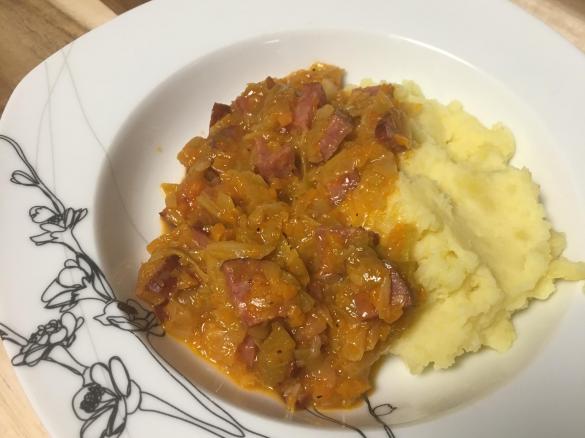 Gedünsteter Spitzkohl