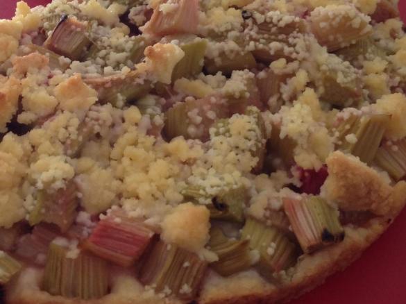 schneller Rhabarber - Streuselkuchen