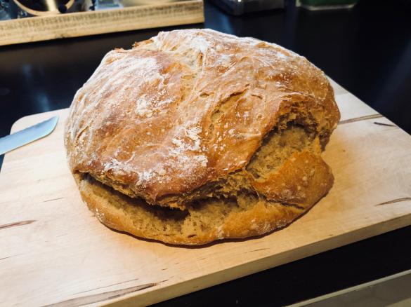 Sprudelbrot mit nur 4 Zutaten, vegan, Dinkel