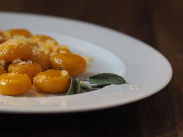 Kürbisgnocchi in Salbeibutter