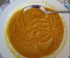 Cremige Karotten-Kokos Suppe