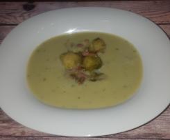 Rosenkohl-Wirsingsuppe