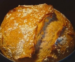 Krustiges Kartoffelbrot aus dem Bräter