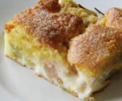 Rhabarberkuchen mit Puddingcreme