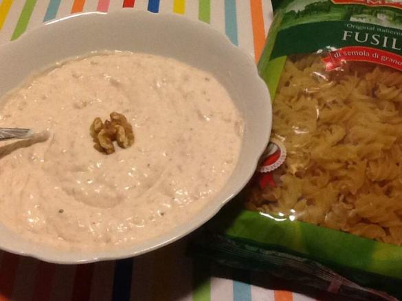 Nudeln mit Walnuss Schinken Sauce