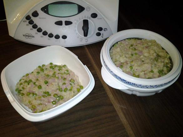 Graupen-Risotto mit Erbsen und Schinken