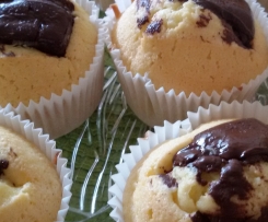 Eierlikör Muffins mit Schokohaube