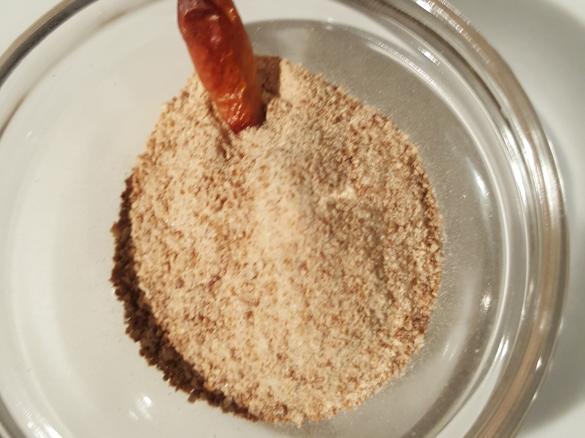 Gerrys einfaches Sellerie-Chili-salz - pikant