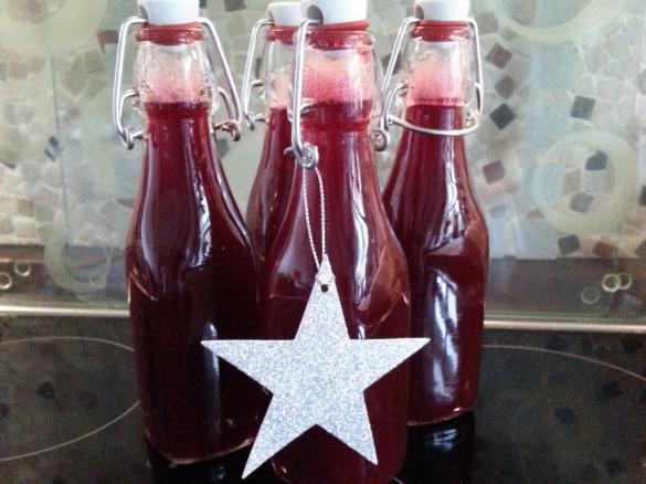 Himbeer-/Heidelbeer-Likör