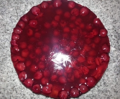 Käsekuchentorte mit Zimtkirschen