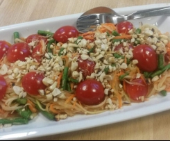 Original thailändischer Papayasalat / Karottensalat