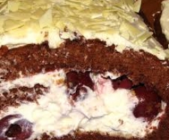 Schokokirschrolle Biskuitrolle Schwarzwälder Art