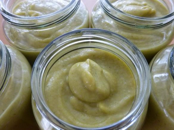 Pastinaken-Kartoffel-Lachs-Brei