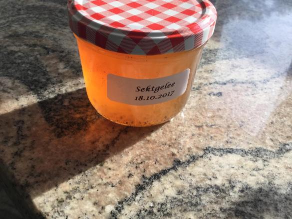 Sektgelee mit Vanille