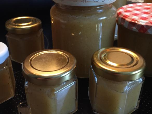 Apfel-Kaki-Bananen Marmelade