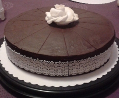 Schokoladen-Sahne-Torte