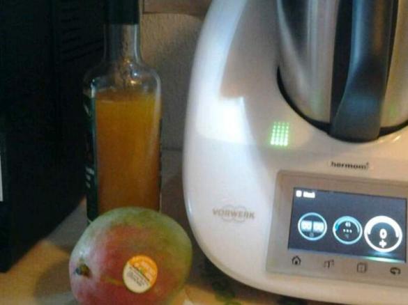 fruchtiger Mango-Essig