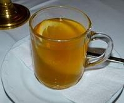 Glühwein (Weiß) mit Rum