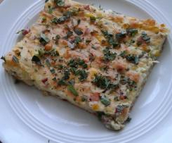 Schneller herzhafter Zucchinikuchen pikant