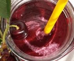 Wassermelone-Kirsche Smoothie