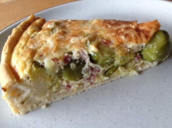 Rosenkohl-Hefe-Kuchen (Das Backbuch rosa)