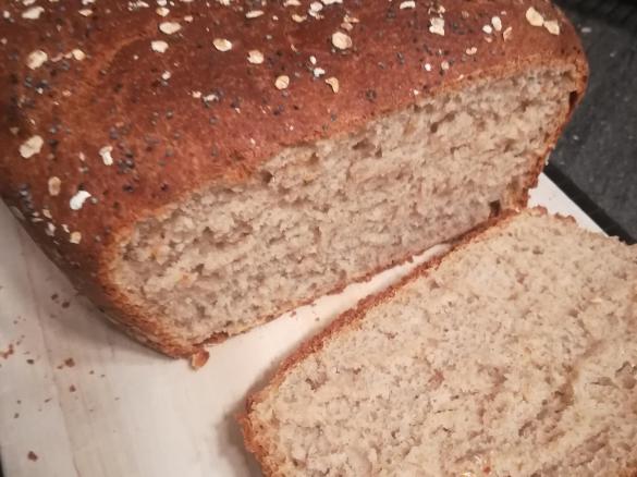 Frischkäse Dinkel Brot