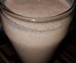 Nicoles Kirsch-Bananen-Erdbeerjoghurtriegel Shake