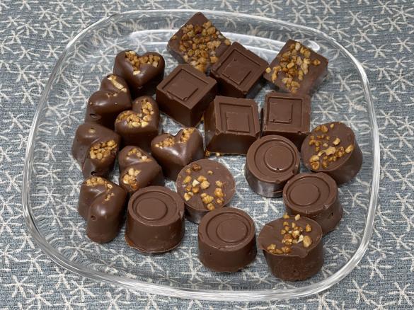 Nougatpralinen mit Salted Caramel Krokant